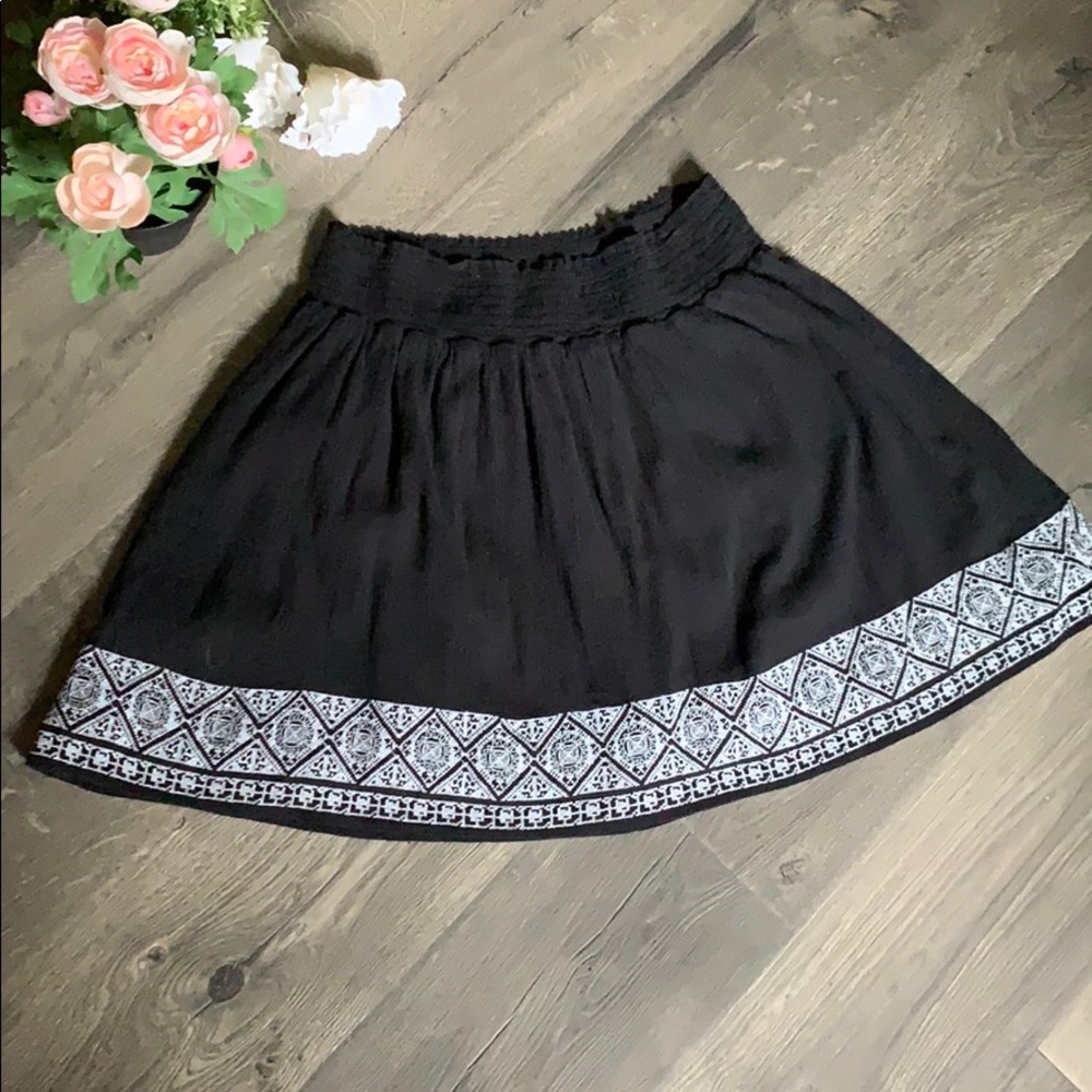 Black embroidered skirt
